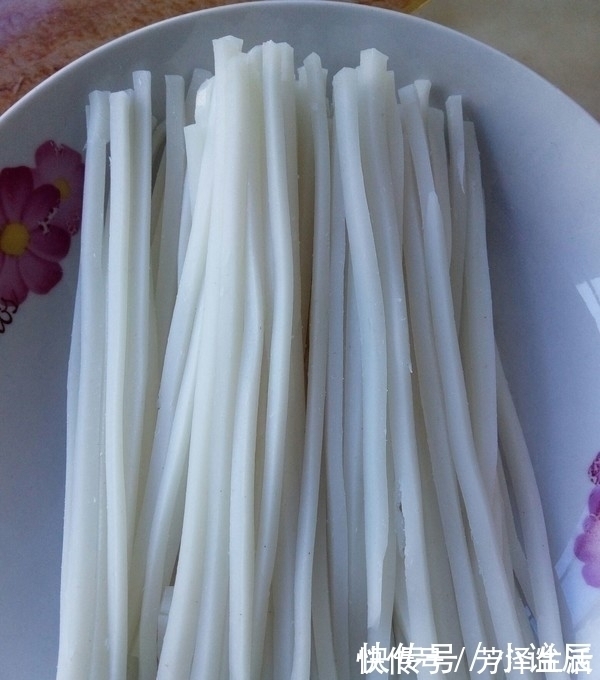 腊肉|女人的“催老剂”,医生从不让家人多吃,很多人却把它当作美食