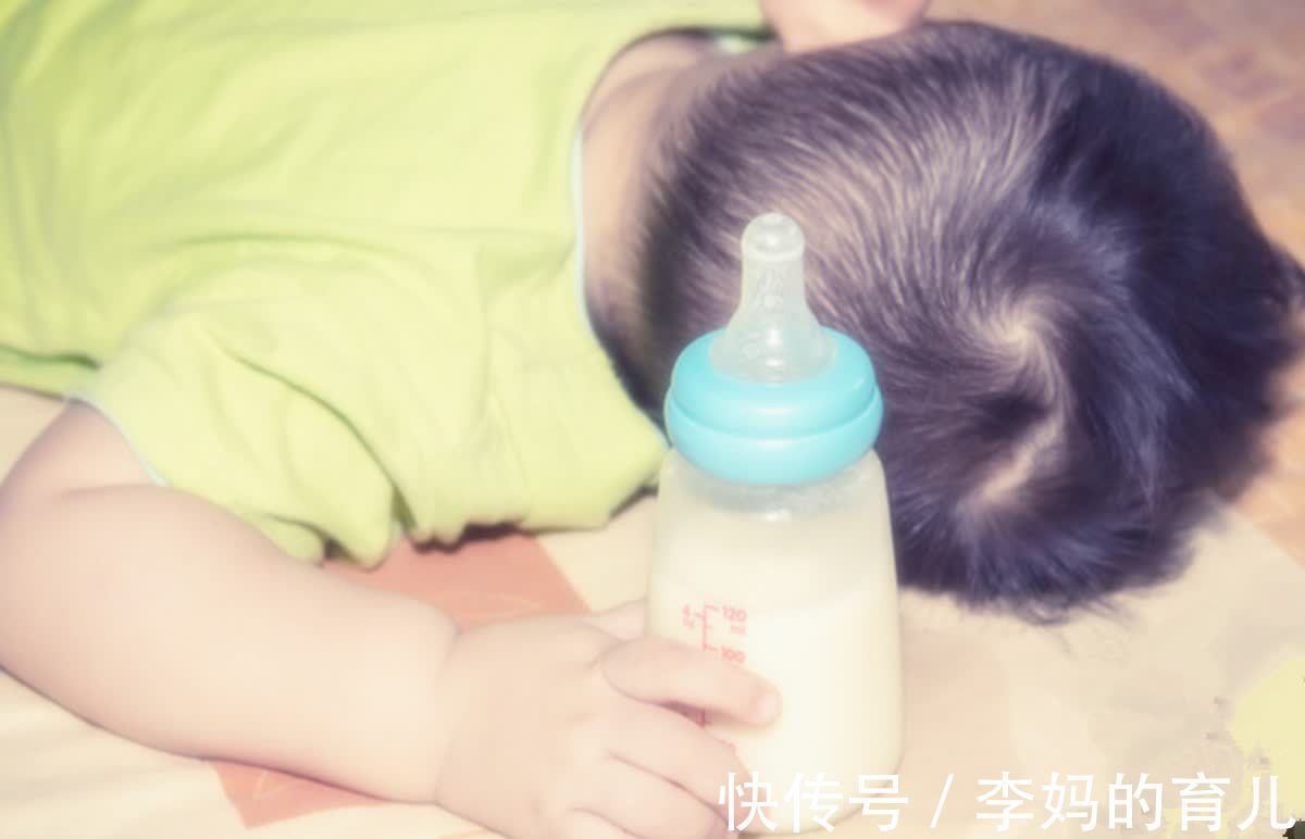 肢体|宝宝6个月后,养育方式就变了,牢记“2增2减2监控”,宝宝更健康