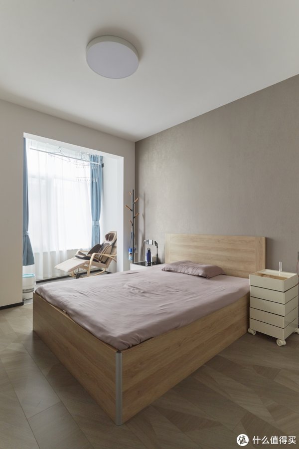 卫浴|绝！5口之家0杂物，只靠1扇门实现卫浴三分离