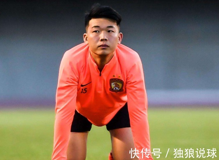 张玉宁|国足40人大名单呼之欲出,队内归化只剩一人,全华班或大胜日本