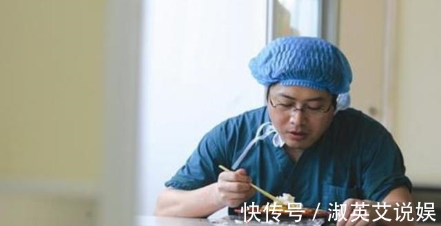 北大|北大医学博士54岁成为低保户，失业啃老18年，高分低能谁的错