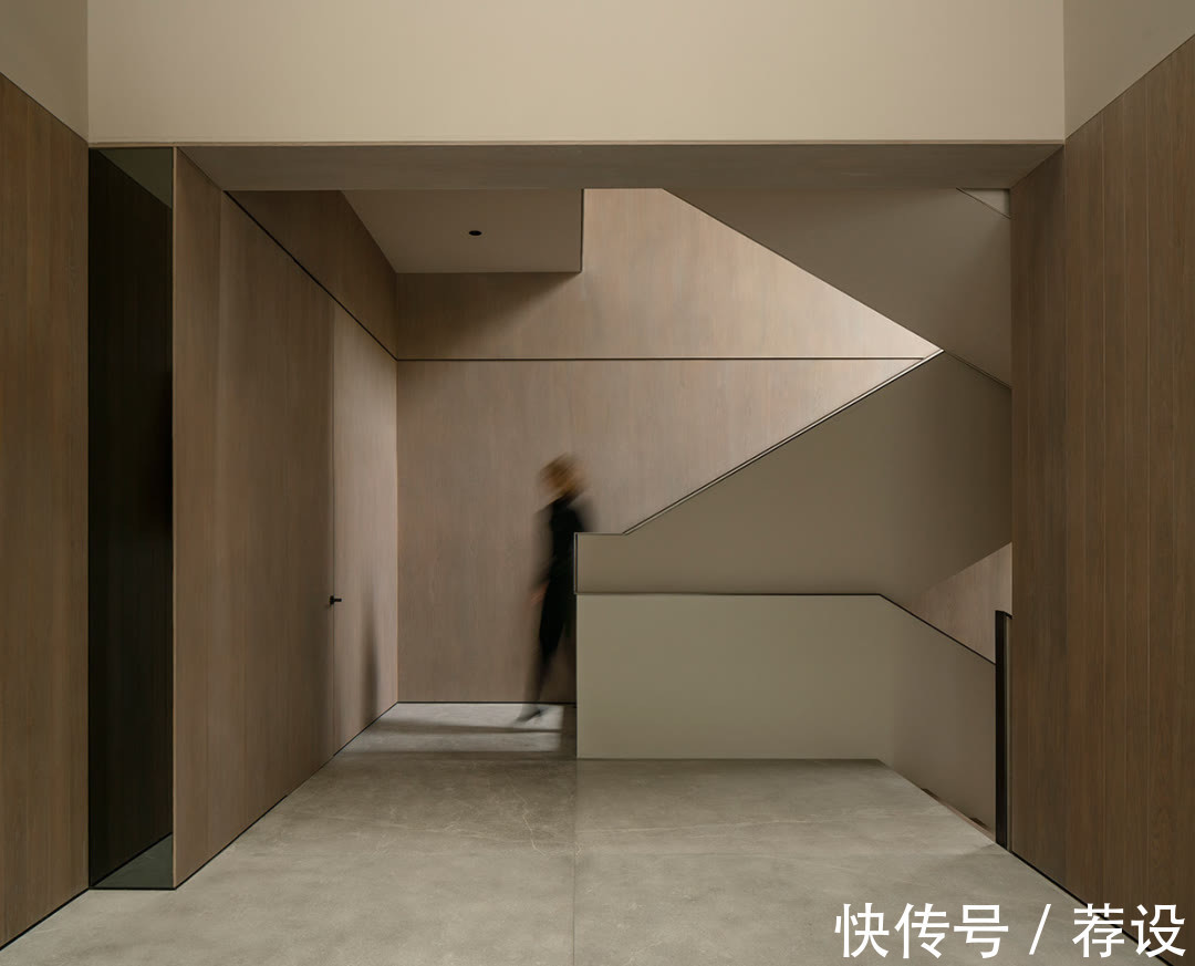 结构柱|Francesc Rifé studio 的4个极简主义典范之作(下)