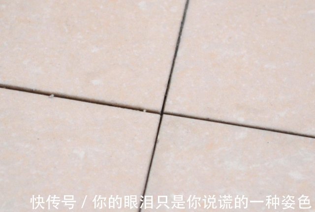缝隙|地砖缝变黑怎么清洁,三种方法防止地砖缝变黑,日常地砖清洁保养