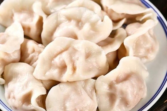 包萝卜馅饺子，这2味调料不能放，味道很怪还发苦，用错毁一锅