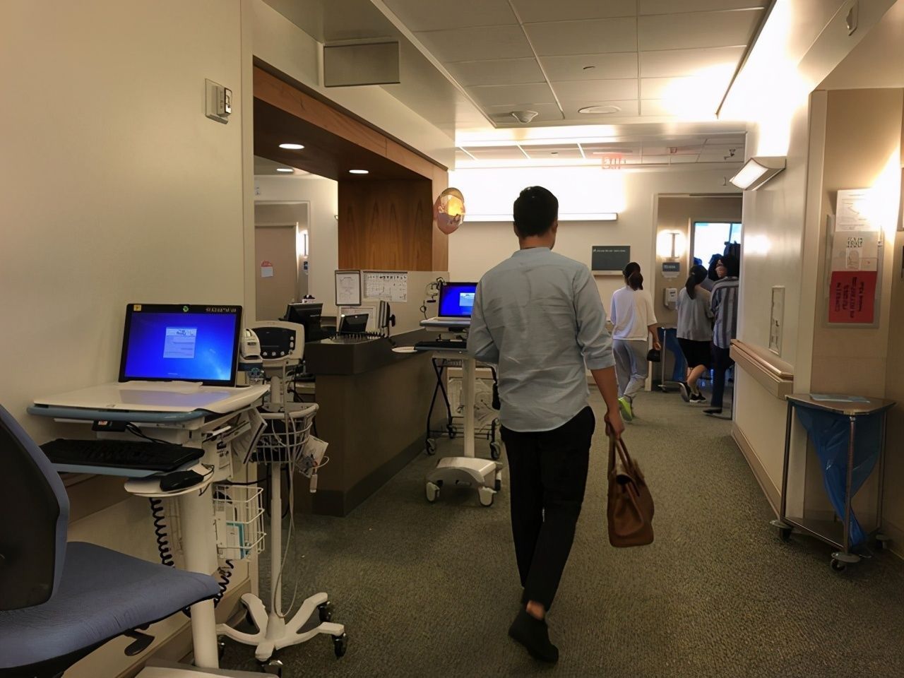 内检|产妇分娩待产，内检碰到男医生，真的太尴尬了