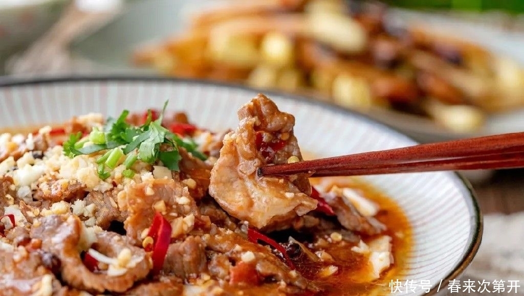 经典川菜豆花牛柳,麻辣喷香超下饭,在家简单做!