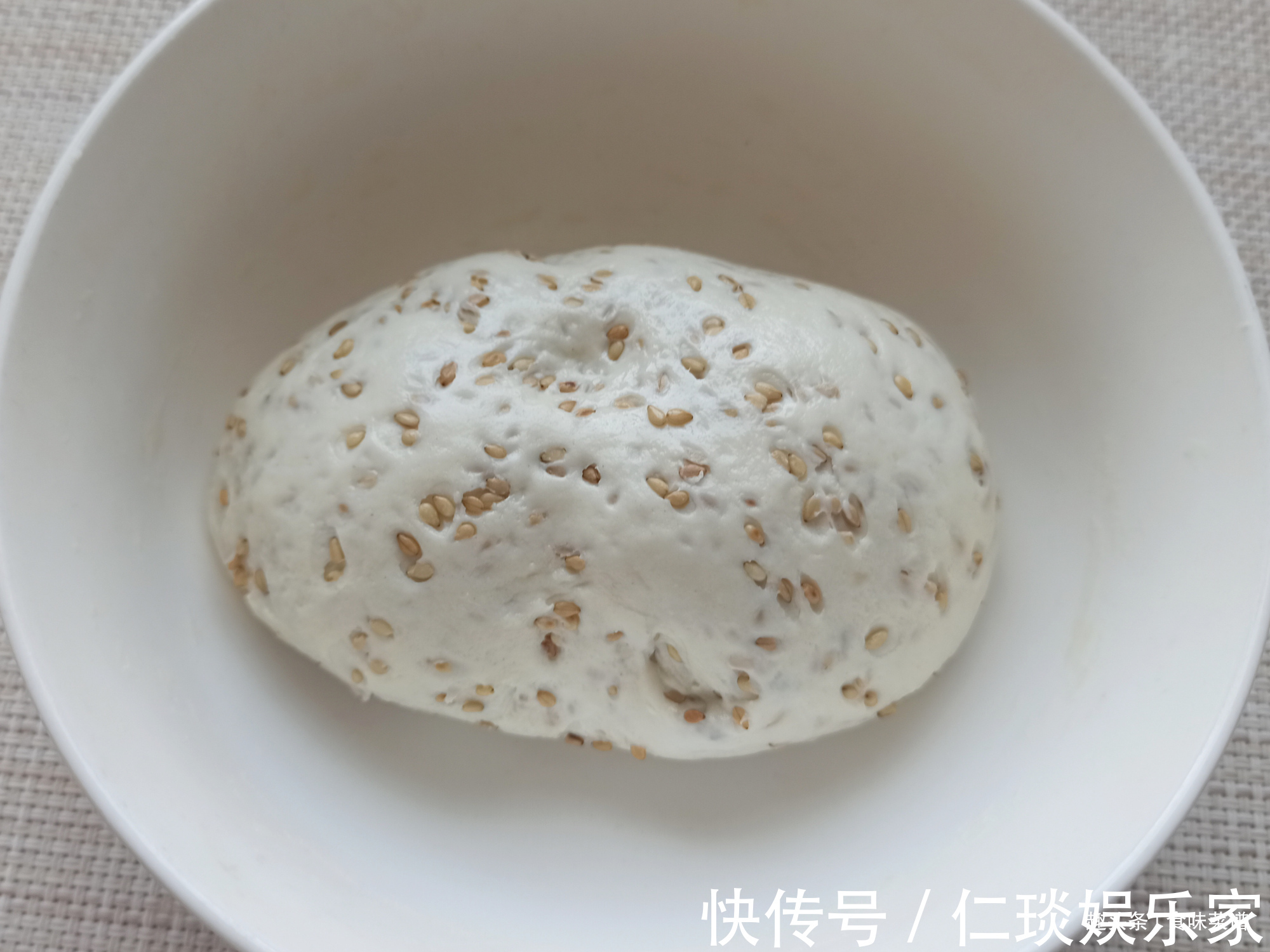 15年前最火的零食,小时最爱,不夸张地说我的蛀牙,全拜它所赐