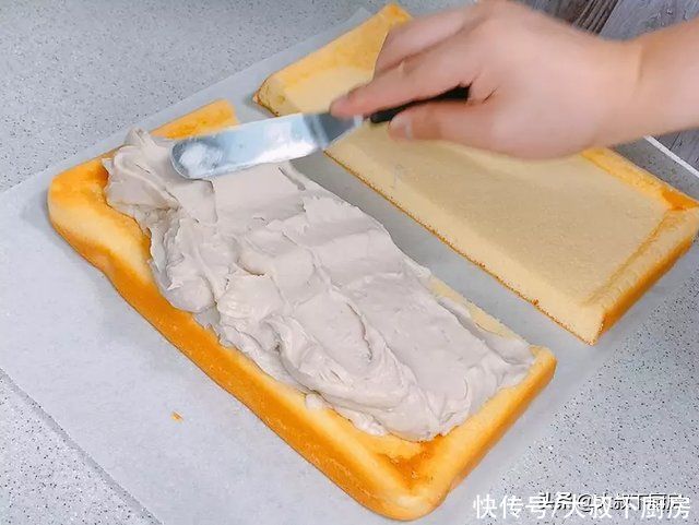 改良版|芋头控的最爱！大叔教你改良版芋泥蛋糕，香甜松软，比奶油热量低