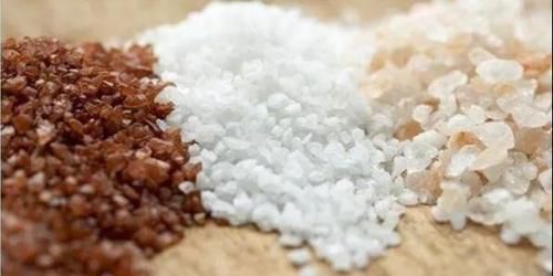 搭配|头晕手麻?粗盐搭配它,效果很厉害,坚持一个月,告别颈椎病