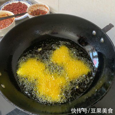 让人闻香止步的锅包肉（糖醋汁版）