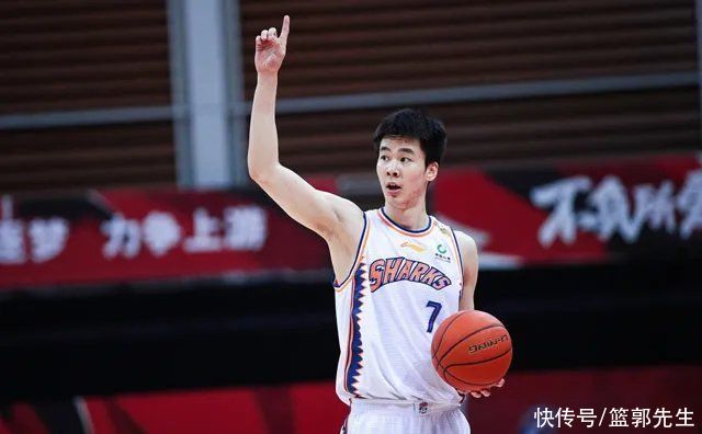 上海久事|试训9支球队，郭昊文退出NBA选秀，他及时发声，定下三个目标