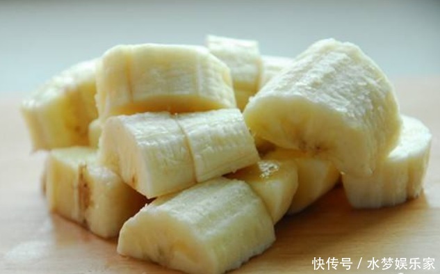 香蕉|有身孕的女性要常吃3种水果,能润肠排毒,还能促进宝宝大脑发育