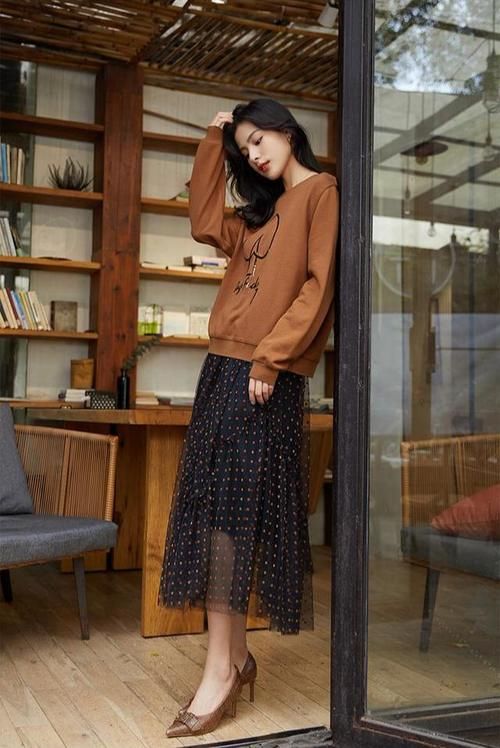 廓形 秋日的时尚穿搭，这些单品好搭时髦美翻天