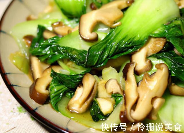 香菇到底需不需要焯水原来我一直搞错了，这么做香菇才美味营养