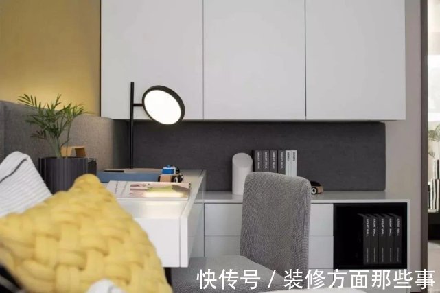 墙面|120平现代风格装修,一进门就被迷住了,客厅地毯很有特色