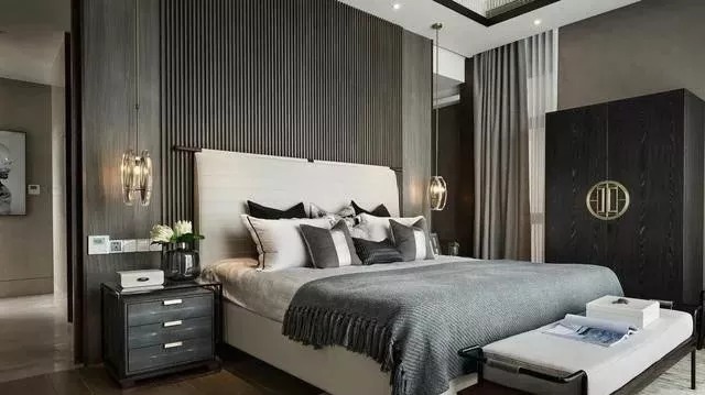 储物空间|老婆非要在阳台做两排衣柜,引来邻居笑话,完工后个个都闭嘴了