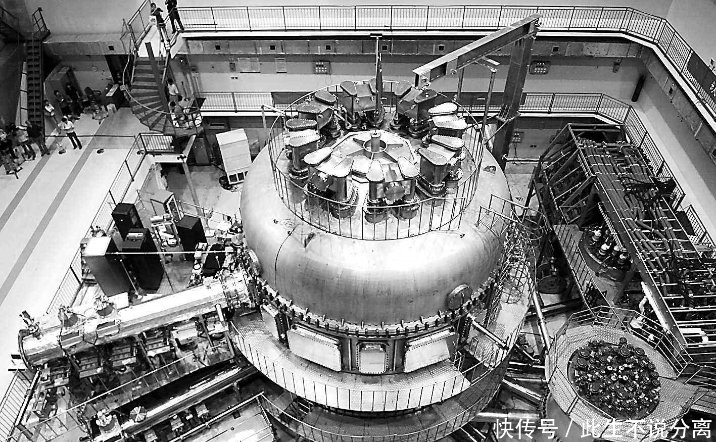 核反应堆|美国使用原子弹后,标志着原子能时代诞生,20亿年前的是何人建造