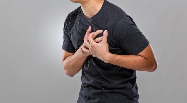 抓住|心梗怎么抢救？医生嘱咐：抓住几个要点，可以救命