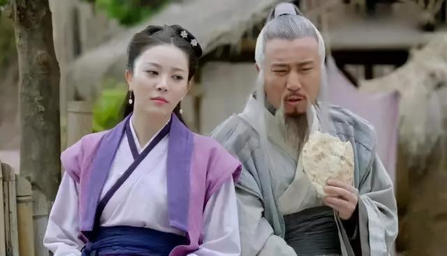 花尔楼遗址出土五件青铜器,其中一件青铜俎,为何悬着两个铃铛