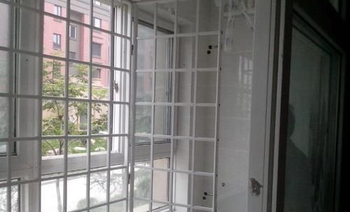 防盗网|家里万万别装传统防盗网了,看到有钱人装这种,懊悔我家装早了