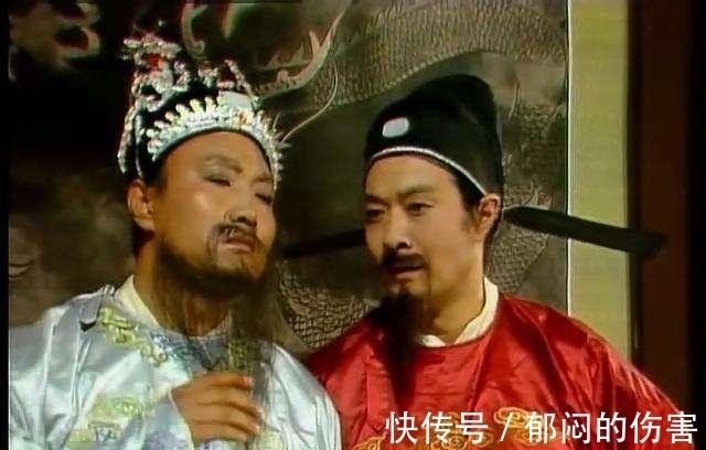 贾政@那个被贾政忽略的人,才是贾元春死因的真正知情者