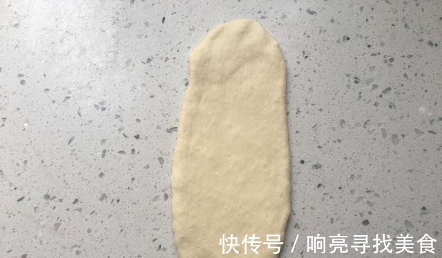 面包|没想到大蒜还可以这样吃，焦脆咸香，蒜香扑鼻一出炉！