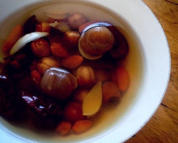 桂圆|“补血王”被发现，红枣靠边站，平时可劲喝，把气血慢慢补回来