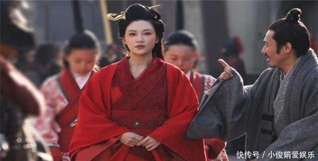 农民抽旱烟磕出金香玉,巧克力味道的石头,为啥可遇不可求