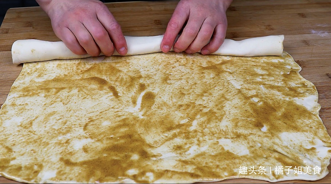 芝麻酱|面粉别只蒸馒头了,教你新吃法,比包子简单,比馒头好吃,解馋