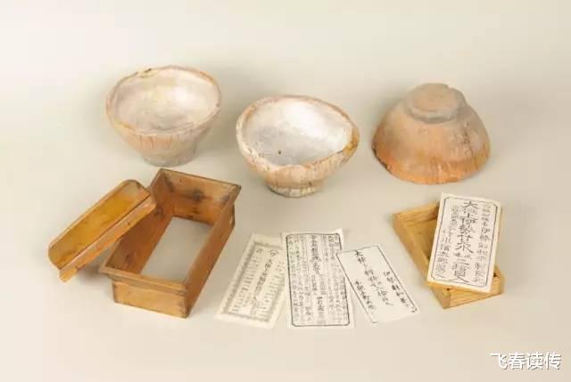 日本女人化妆，为啥弄那么恐怖的白脸