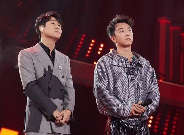 继王小利无缘“刘能”后,小沈阳被曝自立门户,退出本山传媒