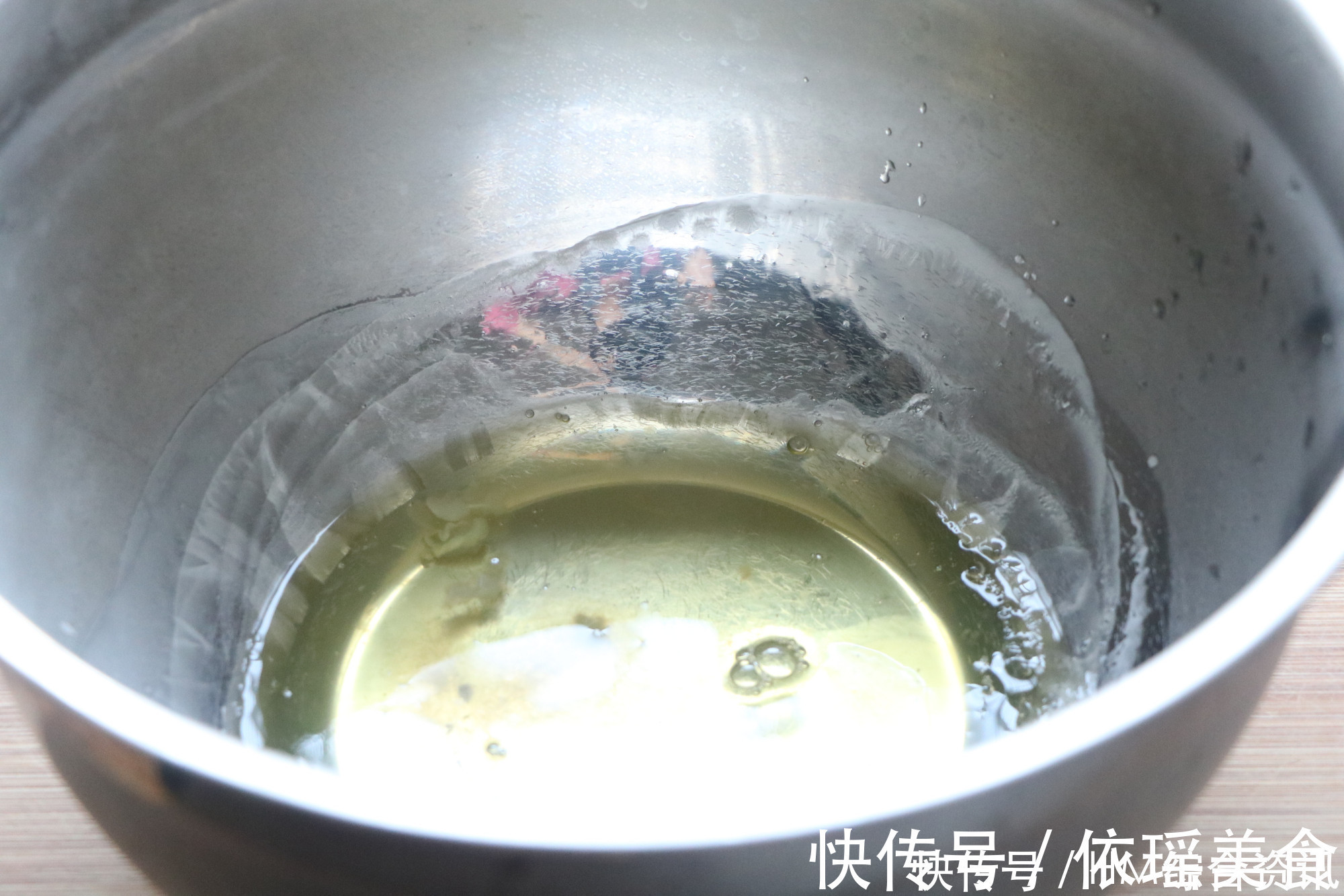 孩子最爱的蛋糕卷,掌握正确方法不开裂,好吃好看,简单失败率低