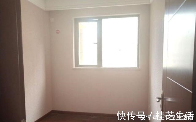 吊顶|新房不做吊顶只花8万块,后期软装和家具到位,照样不输精装修!