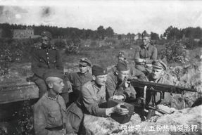 有何|苏维埃和临时政府，有何区别？