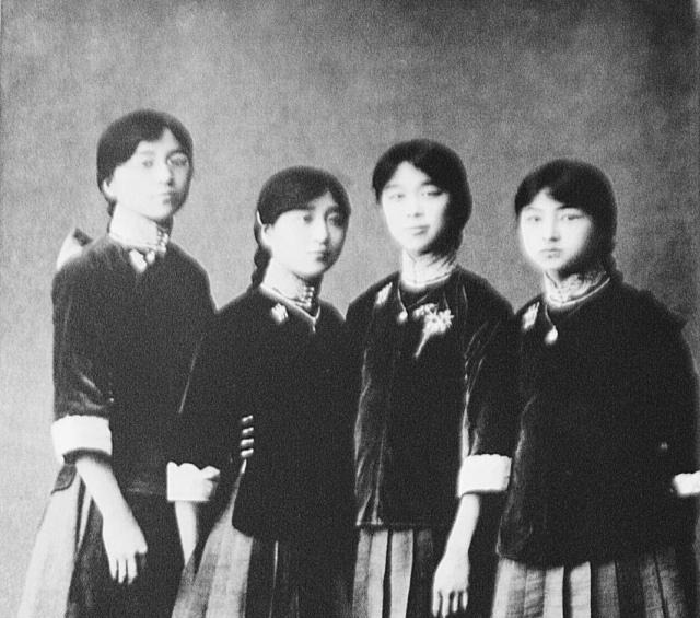 困难重重|女人剪发再平常不过之事，曾经一度困难重重，深感女人解放之不易