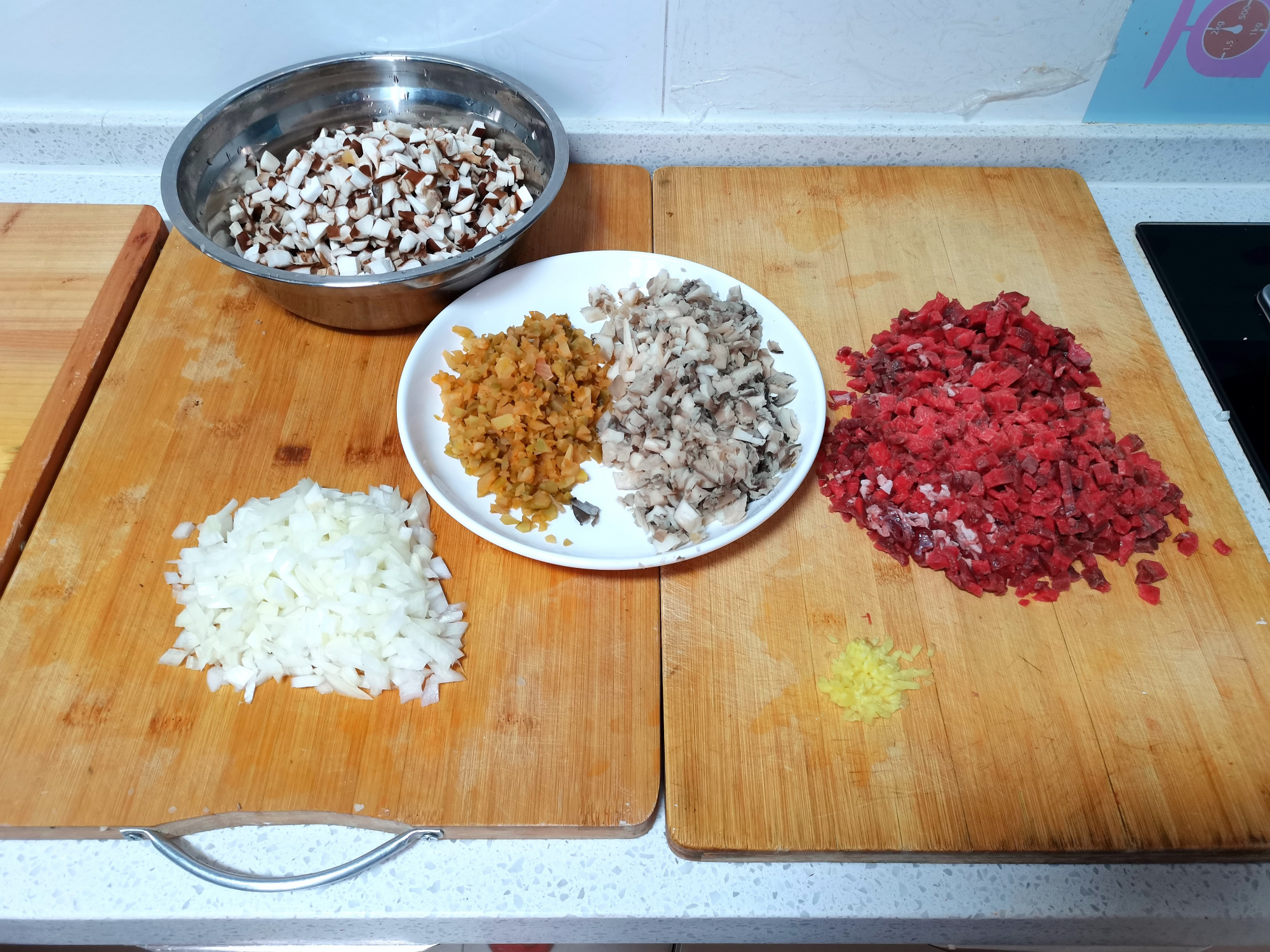 做法|面条这做法太好吃了，一人一大盘，味道香浓一周吃七次都不腻