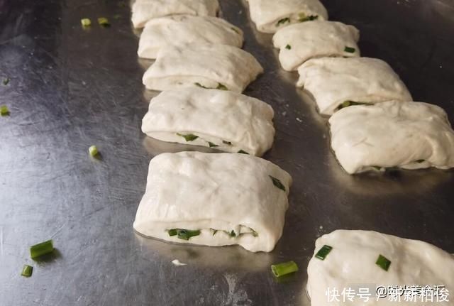 夫妻开店卖早餐,一天用几大盆馅料每天都客满,食客:主要是实惠