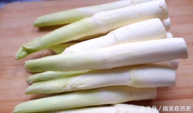 冬季,吃白菜萝卜不如它,堪称“水中人参”,补钙质,孩子长个头