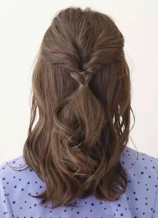 卷发怎么扎简单又好看，学会这5种就够了