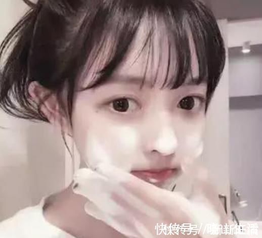 防晒 女孩涂防晒霜时,记住“3不要”,很多人都忽视了,难怪皮肤更黑