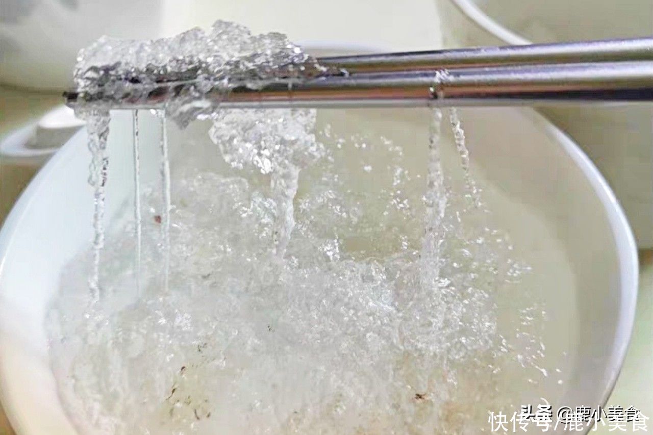 银耳|立秋前后，女性别错过这碗“美颜汤”，营养滋润，肌肤嫩滑不干燥