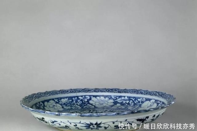 浅谈;元青花之谜