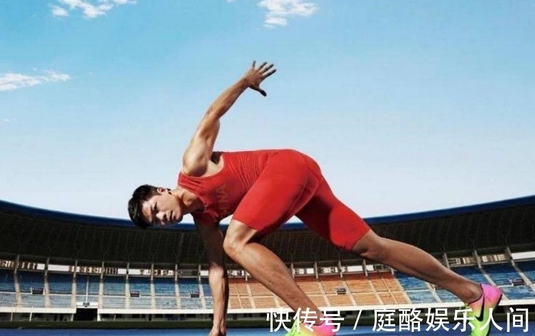 9秒89!某高校学生百米成绩破亚洲纪录,