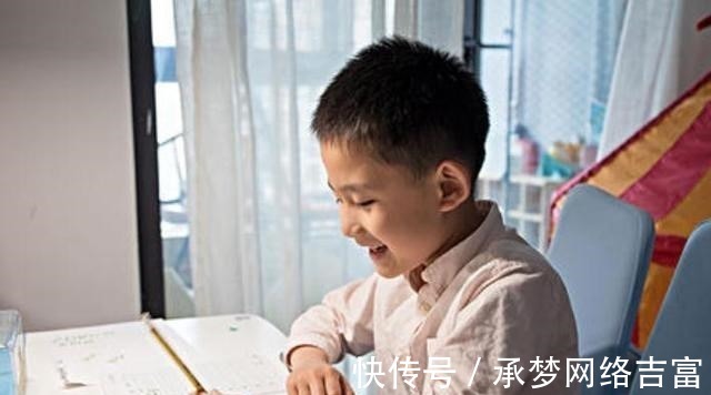 父母|为了鼓励三胎政策,“三育一体化”将全面实施,年轻人生娃有望了