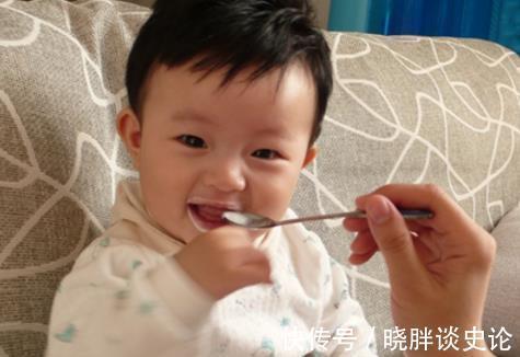 父母|2岁孩子发育停滞,仅仅因为父母忽视了这一点!