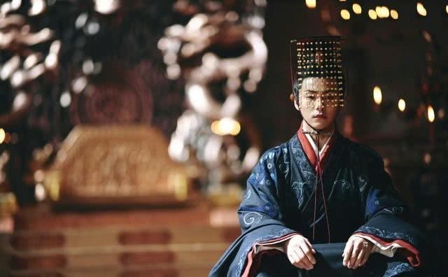 布衣皇帝|刘邦、朱元璋布衣出生,不算什么,还有一位从牢房里出来的皇帝