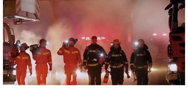 雷锋班班长邹璋的战友情让我泪目,他妻子默默的支持更是让我动容