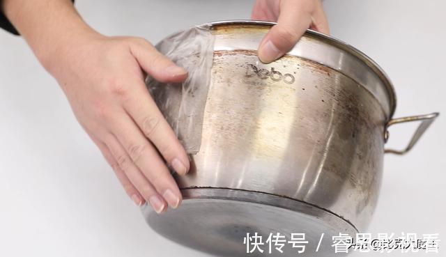 不锈钢锅的黄渍难清除?只需一招,不用任何洗涤剂,轻松去除黄渍