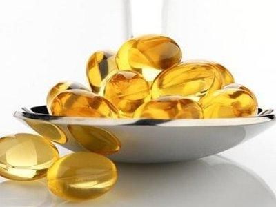 痔疮|维生素E内服可美容，外涂淡痘印？听听医生怎么说，看完涨知识了