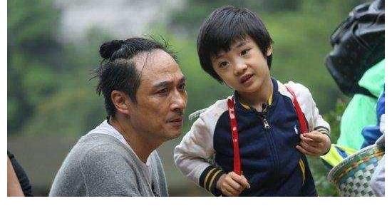 港圈|《追光吧哥哥2》陣容豪華：泰國前頂流加盟，港圈男神帥氣來襲